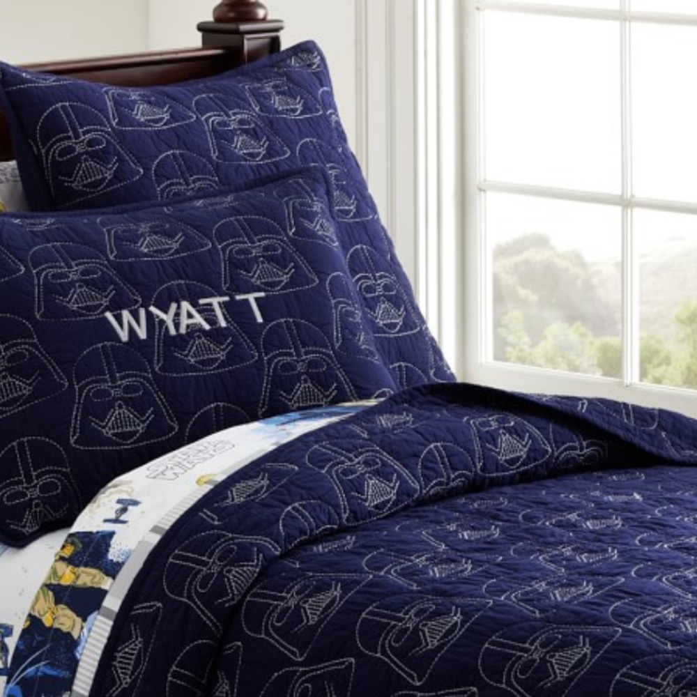 Pottery Barn Kids Navy Blue Star Wars Quilt Set